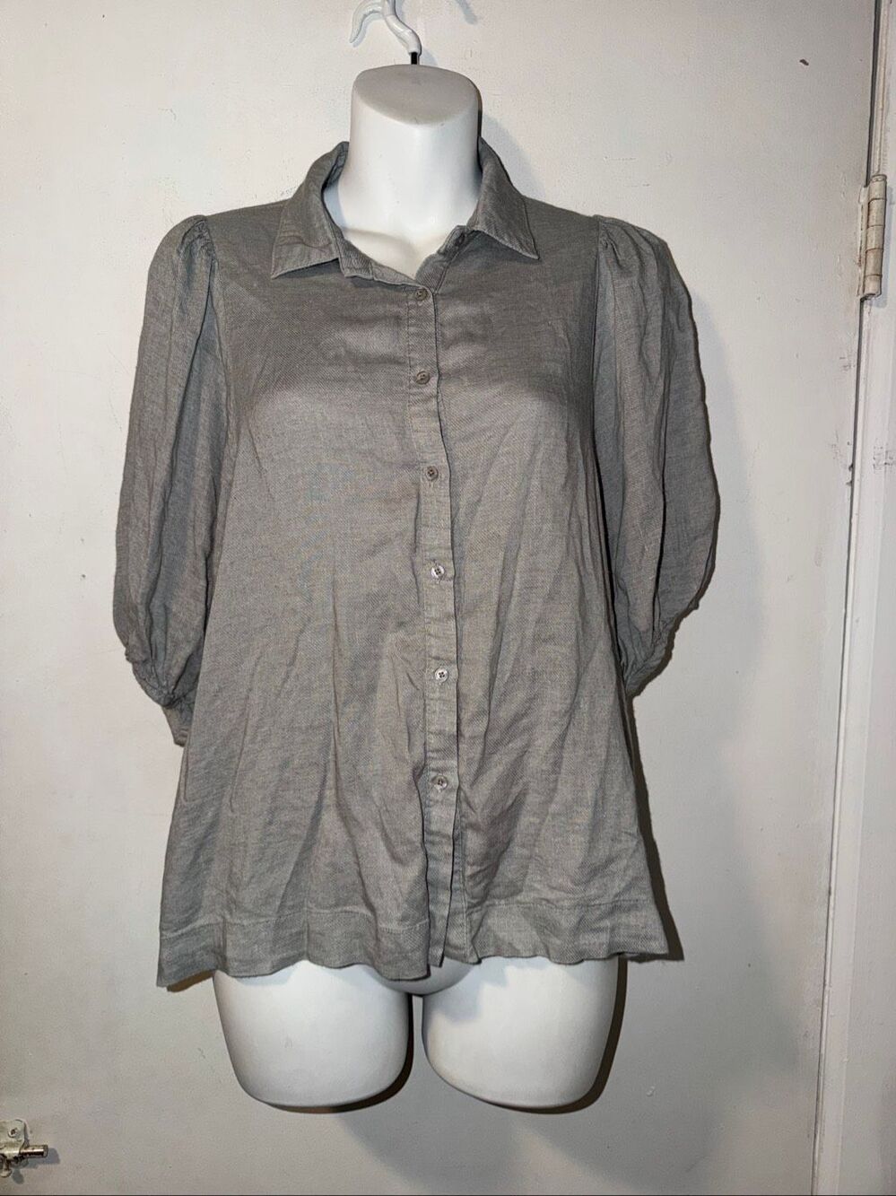 GRADE & GATHER Grey Linen Blend Puff Sleeve Button Up Top-S
